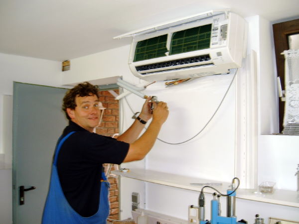 Klimatisierung eines Dentallabors